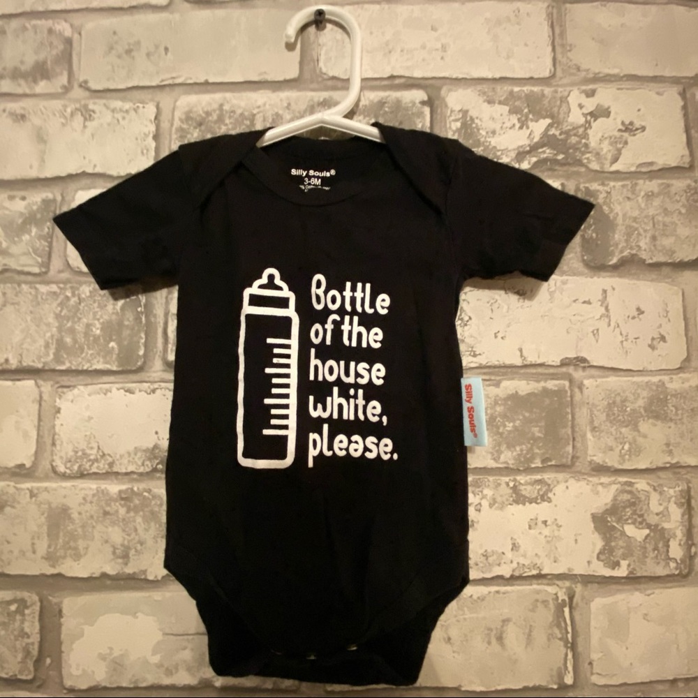 “Bottle of the house white Please” Onesie Size 3-6 Months